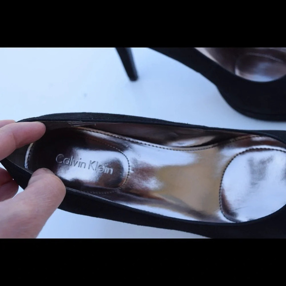 Calvin Klein Odette pumps - Picture 8 of 8